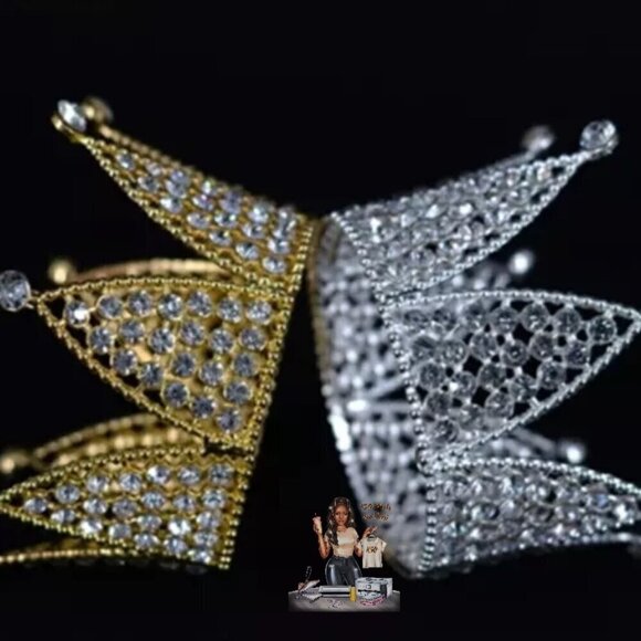 Bling Tumbler with Crown - Picture 4 of 6